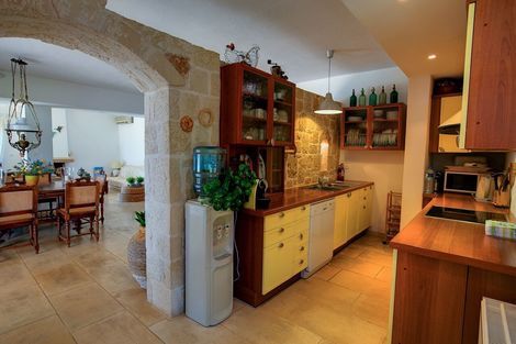 Long_Beach_Villa_kitchen
